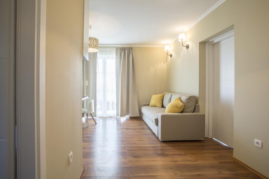 Apartments Villa 9 Подстрана Екстериор снимка